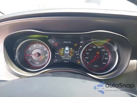 2023 Dodge Charger Scat Pack Widebody z USA, uszkodzony, nr VIN 2C3CDXGJ6PH671756